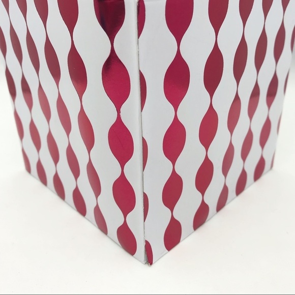 Gift Boxes - 20 total - Lot - Foil Fuchsia w/Tag - Picture 5 of 6